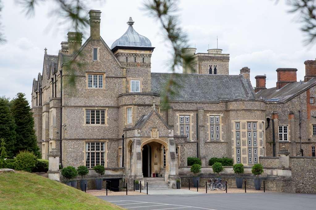 De Vere Horsley Estate East Horsley Zimmer foto